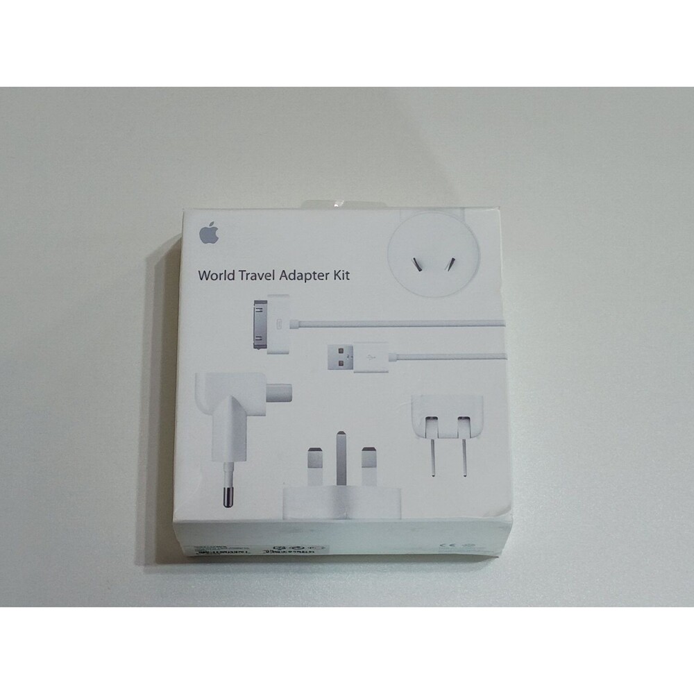 Apple World Travel Adapter Kit MD837LL/A for iPhone iPad iPod USB Charger Plugs
